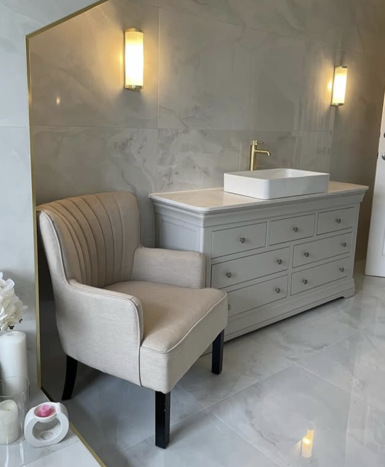 Classic bathroom tiling project